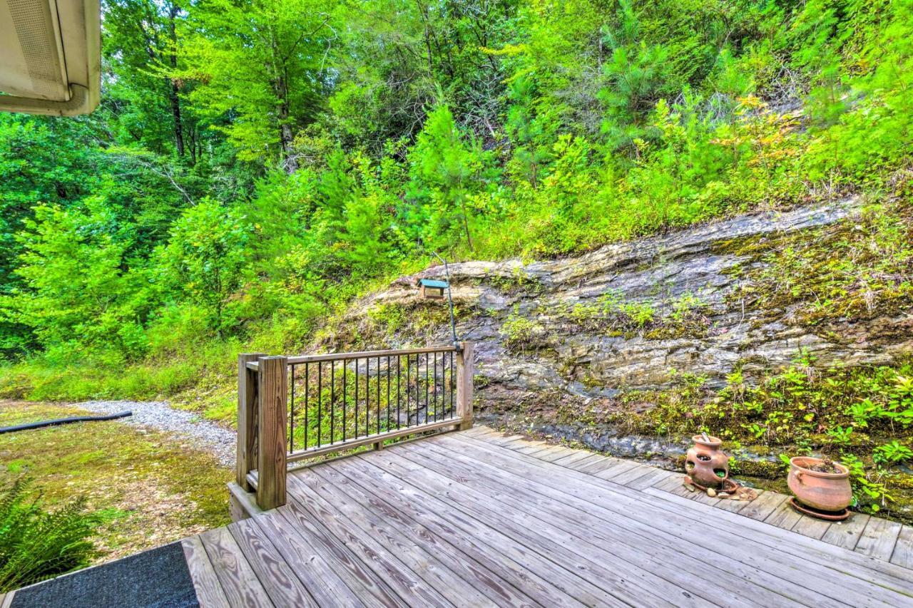 Cozy Riverside Dahlonega Home With Kayaks And Fire Pit Exterior foto